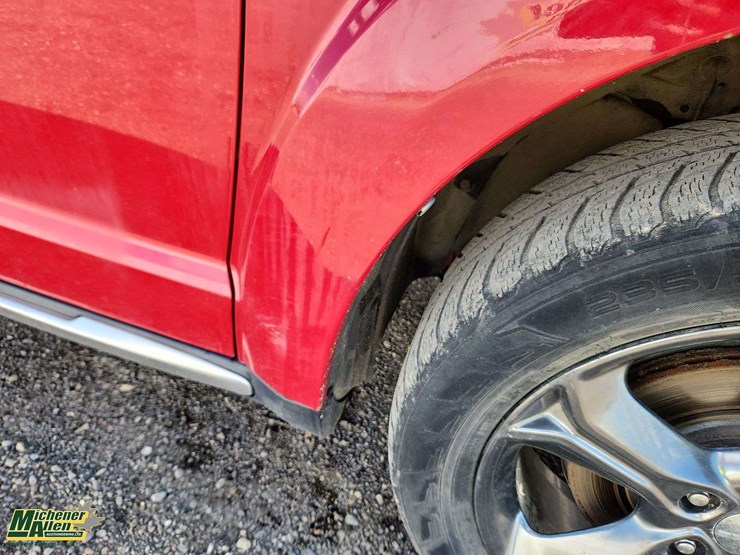2015-dodge-journey-image-37