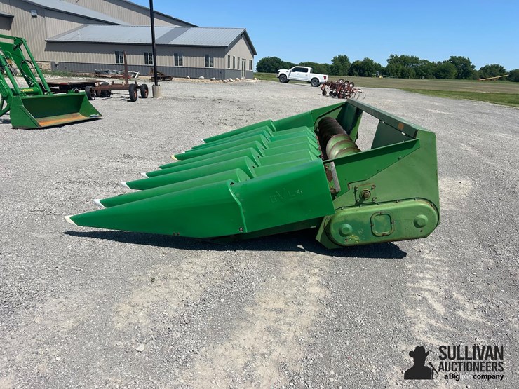 john-deere-822-image-8