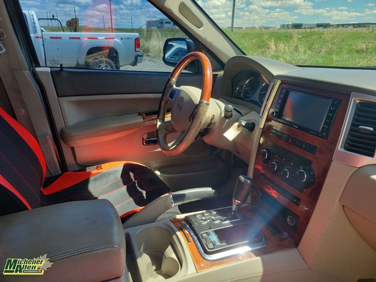 2008-jeep-grand-cherokee-image-41