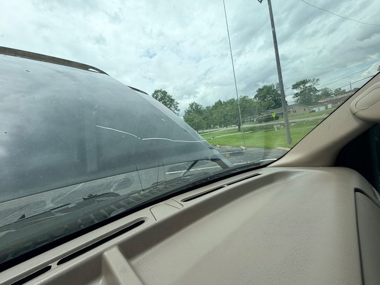 2004-ford-f350-image-37
