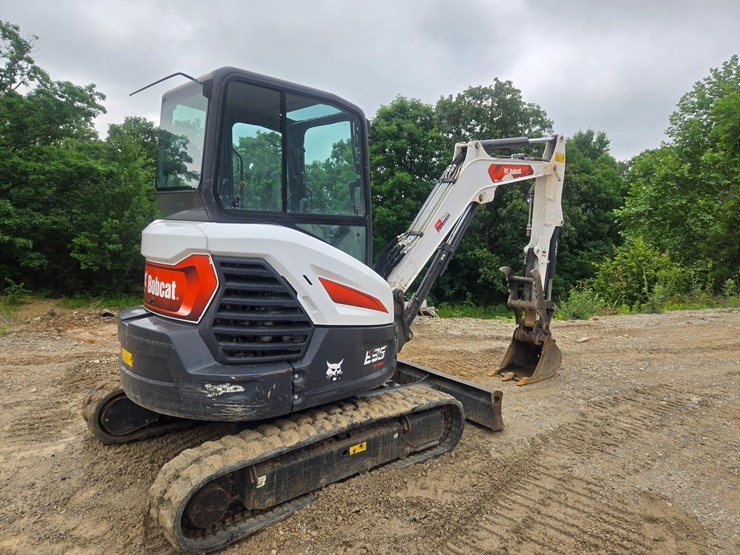 2022-bobcat-e35-image-10