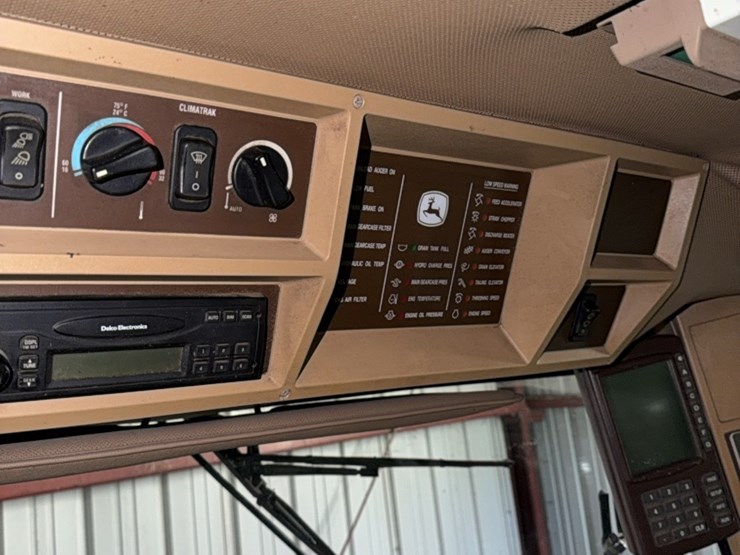 john-deere-9750-image-25
