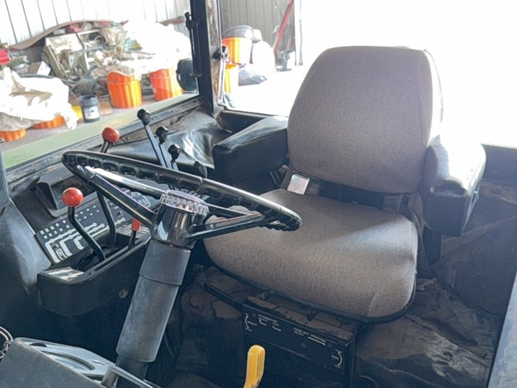 john-deere-4440-image-33