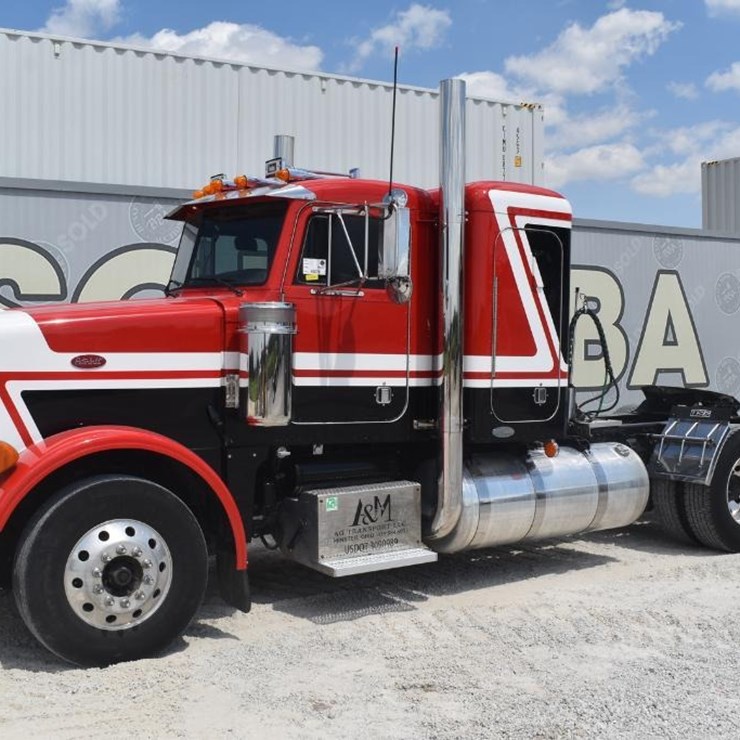 2005 PETERBILT 378