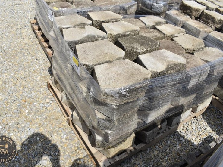 landscape-retaining-wall-block-45511-image-2