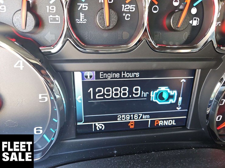 2018-chevrolet-tahoe-image-23
