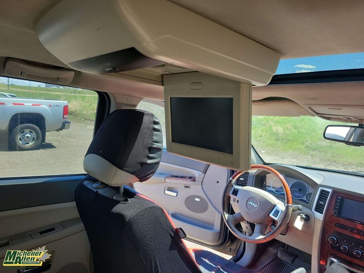 2008-jeep-grand-cherokee-image-38