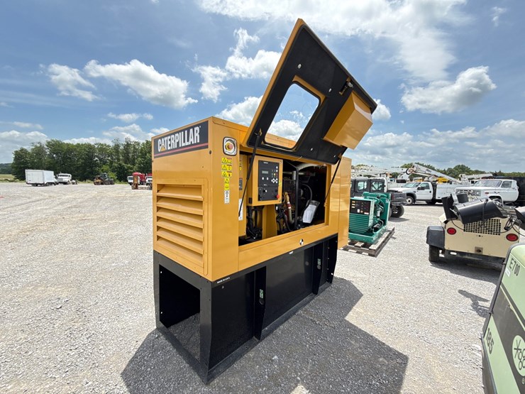 2006-caterpillar-d60-image-2