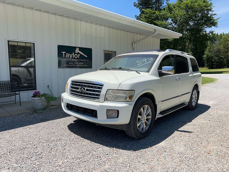 2010-infiniti-qx56-image-7
