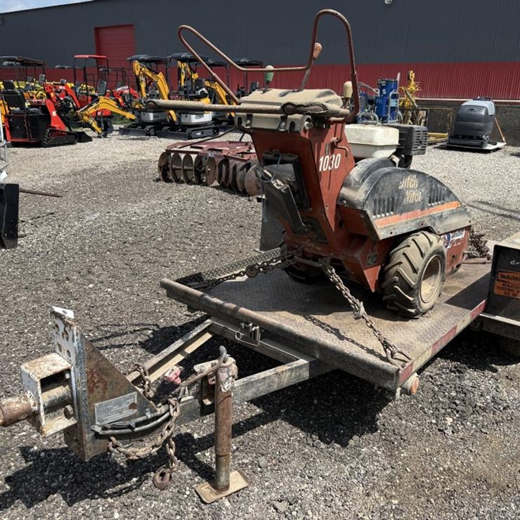 DITCH WITCH 1030H