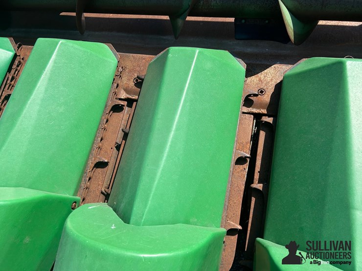 john-deere-822-image-16