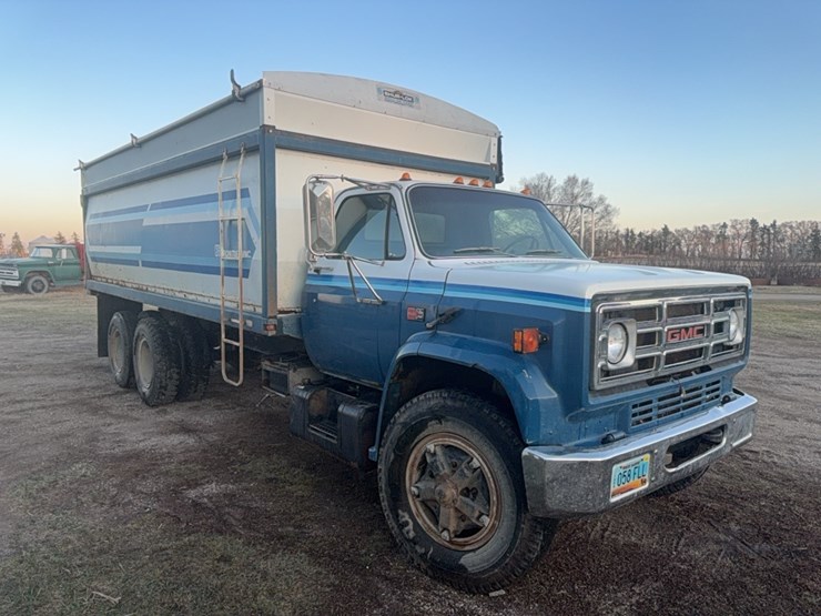 1980-gmc-diesel-tag-tandem-grain-truck,-5+2,-roll-tarp,-sold-as-is-image-19
