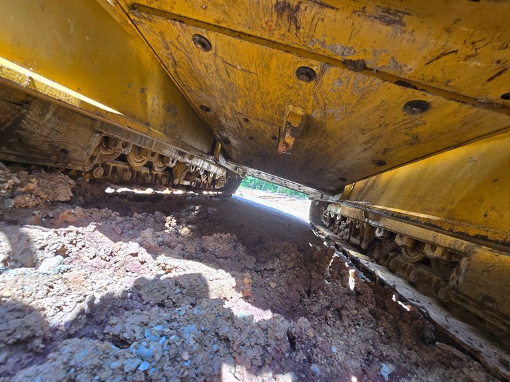 caterpillar-d4-image-33