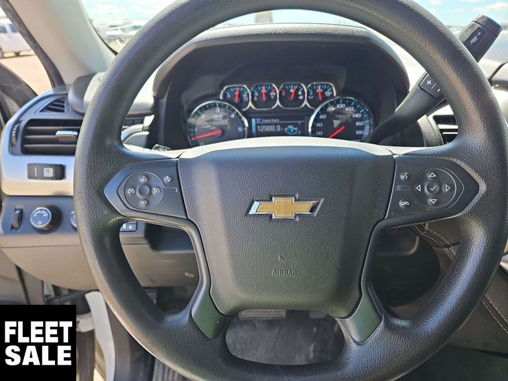 2018-chevrolet-tahoe-image-18