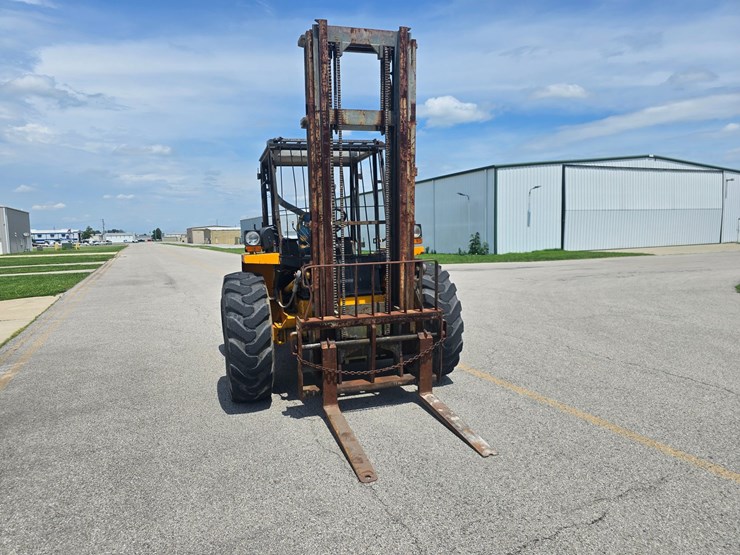 jcb-930-image-31
