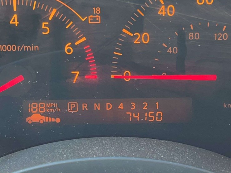2004-infiniti-qx56-image-22