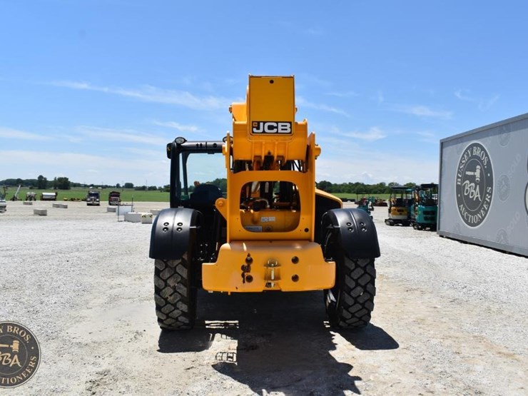 2023-jcb-510-56-image-12