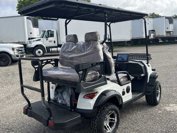 #39-•-4-seat-electric-golf-cart---sdlgc80---white-image-5