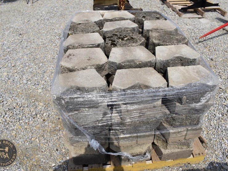 landscape-retaining-wall-block-45508-image-2