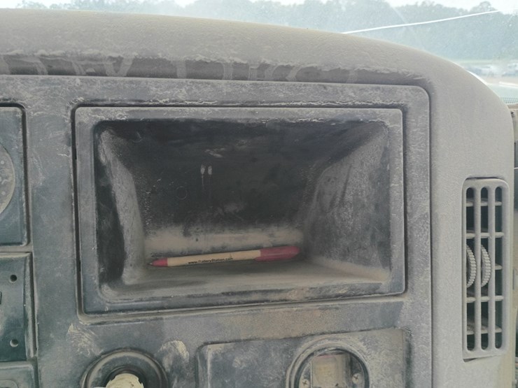 2011-international-workstar-7600-image-42