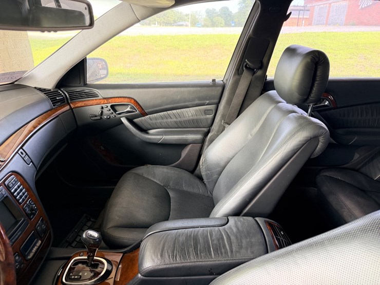 #22732-•-2002-mercedes-benz-s-class-passenger-car-image-34