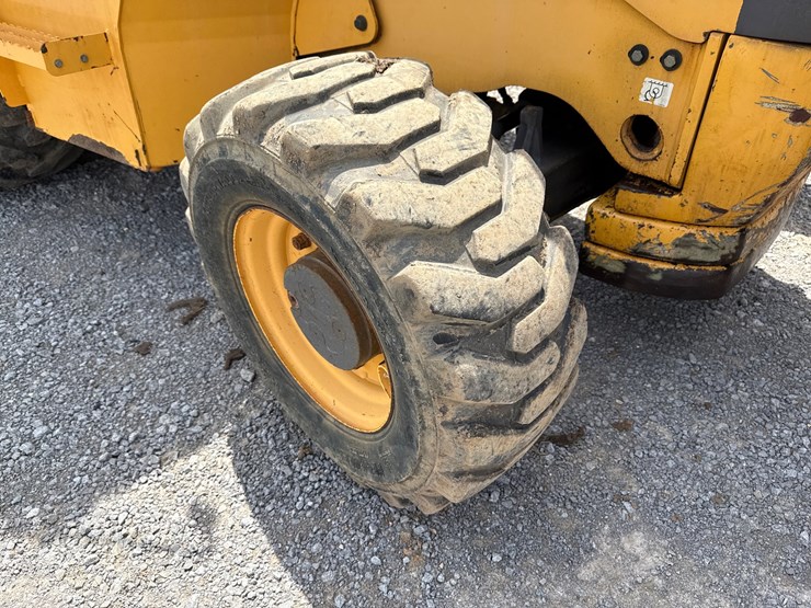 volvo-bl60b-image-7