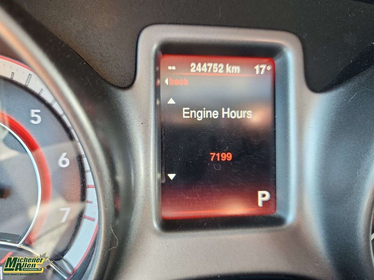 2015-dodge-journey-image-20
