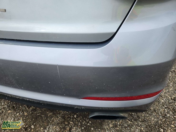2017-hyundai-sonata-4dr-sedan-image-42