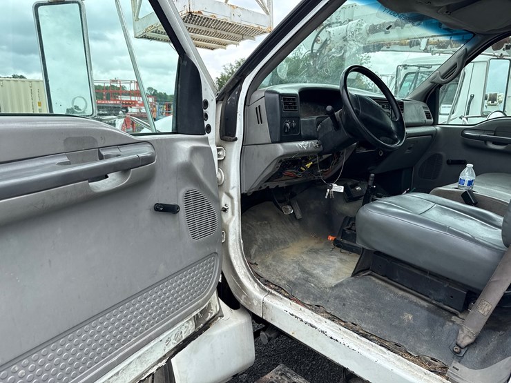 2000-ford-f650-image-20