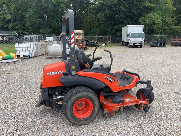 kubota-zd326-image-3