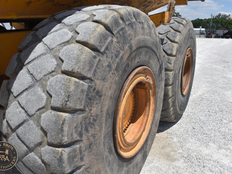 2006-volvo-a40d-image-31