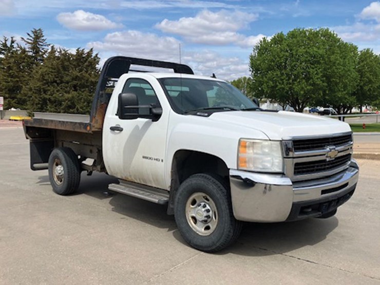 2007-chevrolet-silverado-2500-image-1