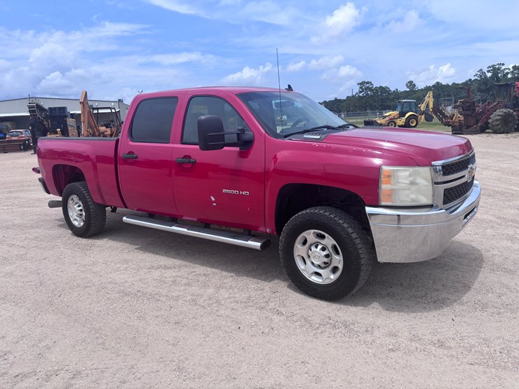 2007-chevrolet-silverado-2500-image-2