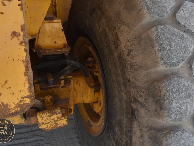 2006-volvo-a40d-image-36