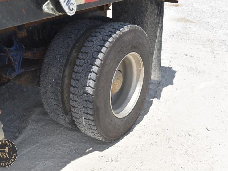 2012-international-durastar-4400-image-19