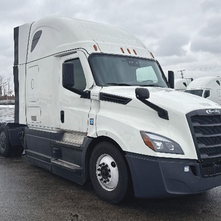 2023 FREIGHTLINER CASCADIA 126