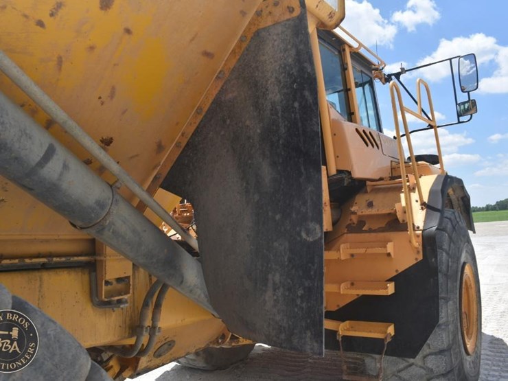 2006-volvo-a40d-image-43