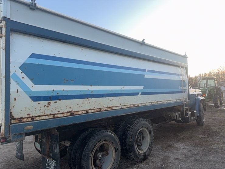 1980-gmc-diesel-tag-tandem-grain-truck,-5+2,-roll-tarp,-sold-as-is-image-15