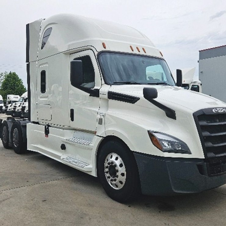 2020 FREIGHTLINER CASCADIA 126