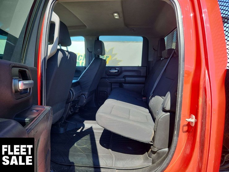 2020-chevrolet-silverado-3500hd-image-9