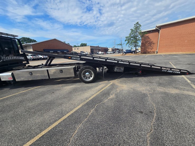 2022-peterbilt-337-image-81