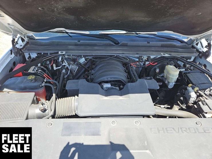 2018-chevrolet-tahoe-image-28
