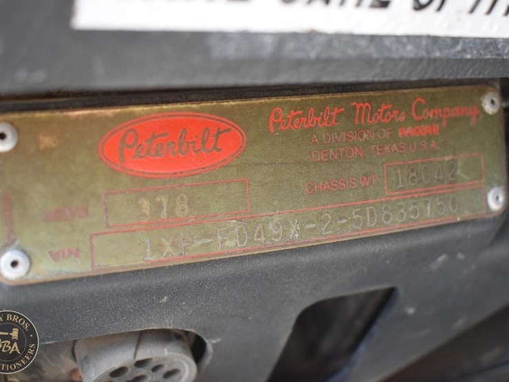 2005-peterbilt-378-image-93