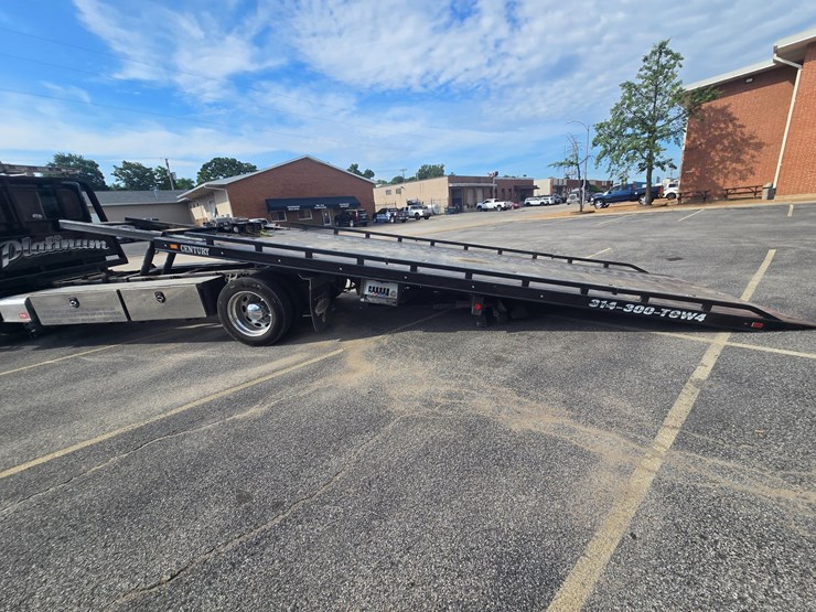 2022-peterbilt-337-image-82