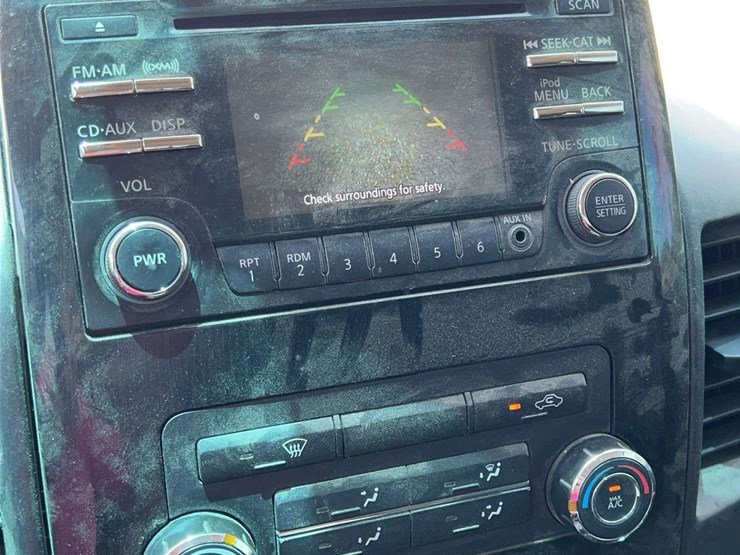 2014-nissan-titan-image-24