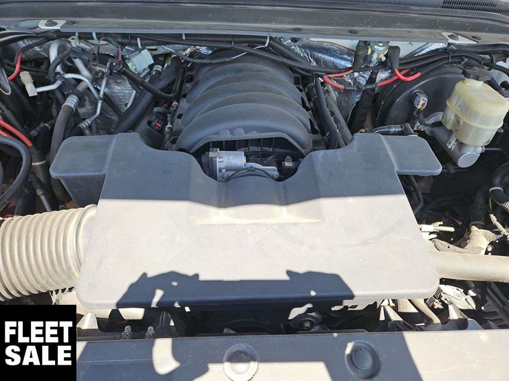 2018-chevrolet-tahoe-image-26
