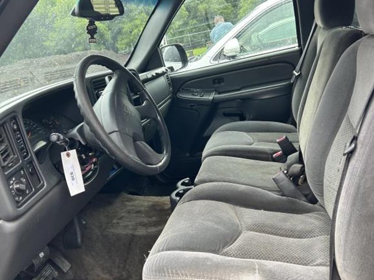 2006-chevrolet-silverado-1500-z71-image-12