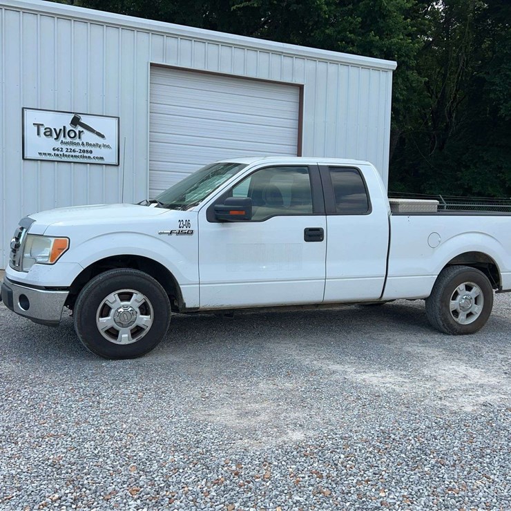 2010 FORD F150