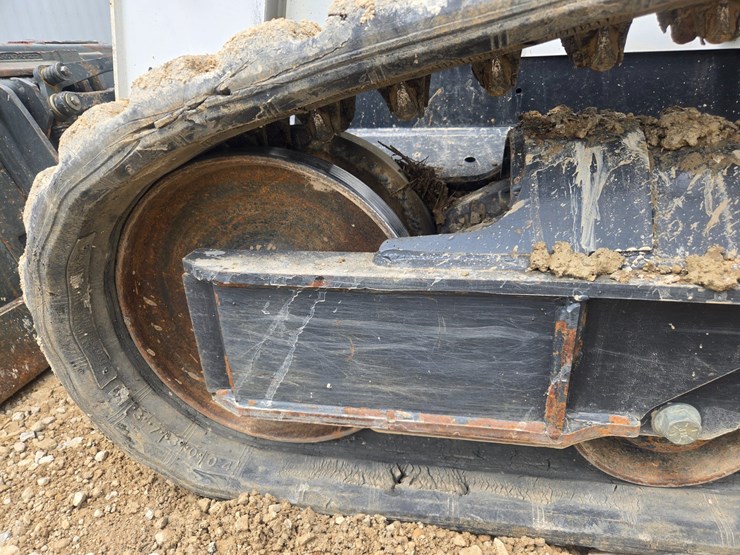 2024-bobcat-t650-image-50