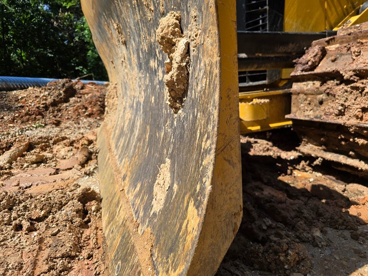 caterpillar-d4-image-22